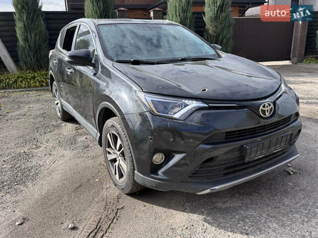 Тойота РАВ 4 2016 в Киеве на Automoto.ua Черный Тойота РАВ 4, объемом двигателя 2.2 л и пробегом 165 тыс. км за 12500 $, фото 1 на Automoto.ua