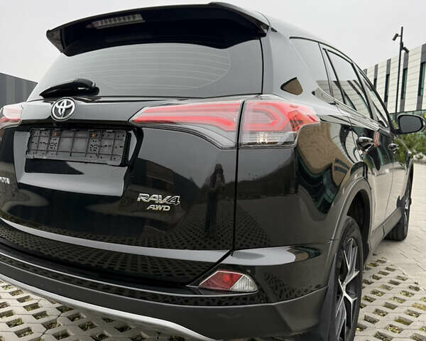 Черный Тойота РАВ 4, объемом двигателя 2.23 л и пробегом 198 тыс. км за 19600 $, фото 14 на Automoto.ua