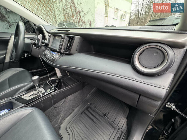 Черный Тойота РАВ 4, объемом двигателя 2.49 л и пробегом 118 тыс. км за 21999 $, фото 33 на Automoto.ua