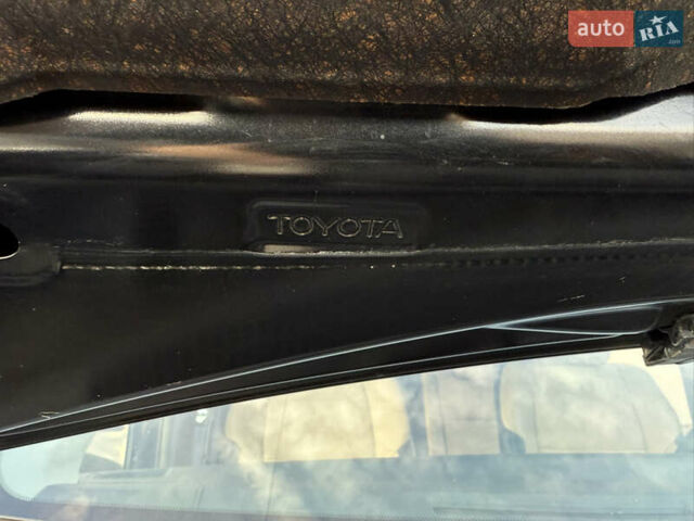 Черный Тойота РАВ 4, объемом двигателя 1.99 л и пробегом 96 тыс. км за 19700 $, фото 34 на Automoto.ua
