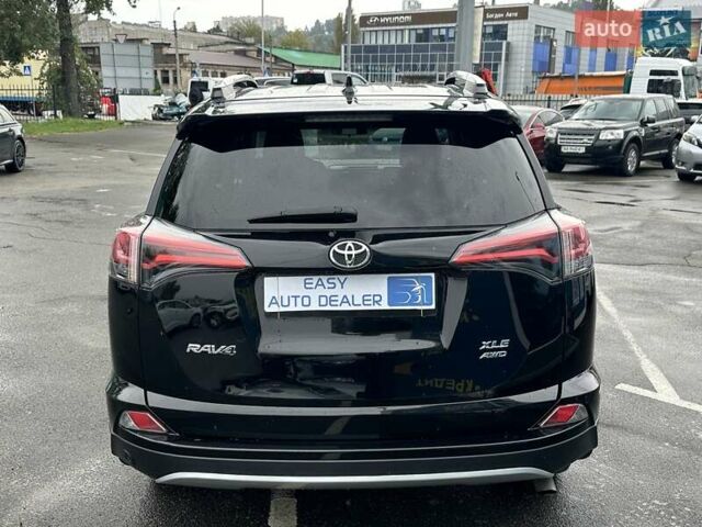 Чорний Тойота РАВ 4, об'ємом двигуна 2.49 л та пробігом 108 тис. км за 17990 $, фото 6 на Automoto.ua