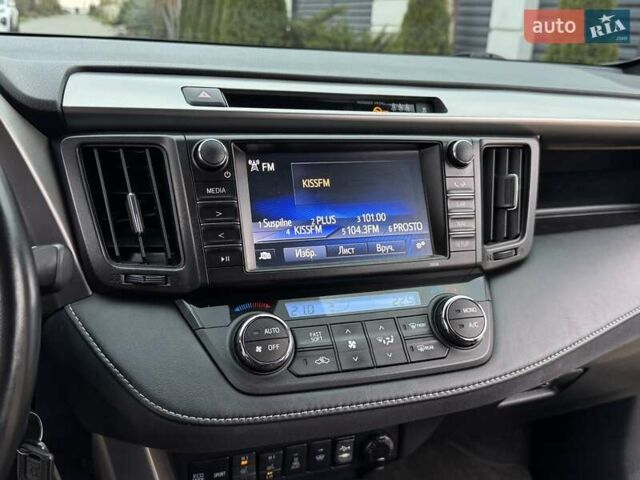Черный Тойота РАВ 4, объемом двигателя 2.23 л и пробегом 150 тыс. км за 20900 $, фото 69 на Automoto.ua