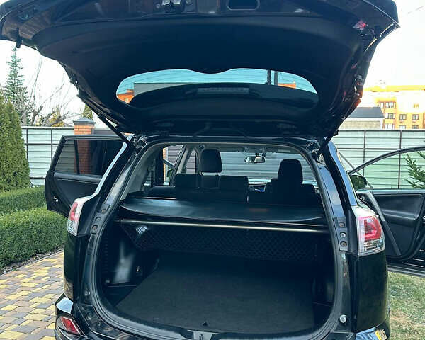 Черный Тойота РАВ 4, объемом двигателя 2.23 л и пробегом 183 тыс. км за 21500 $, фото 17 на Automoto.ua