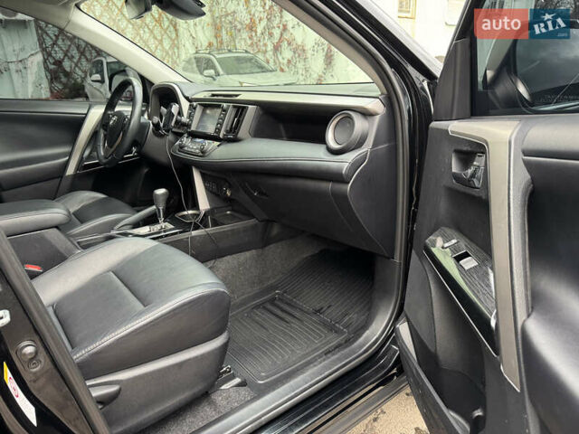 Черный Тойота РАВ 4, объемом двигателя 2.49 л и пробегом 118 тыс. км за 21999 $, фото 31 на Automoto.ua