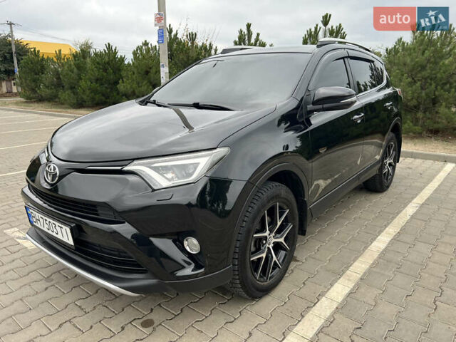 Черный Тойота РАВ 4, объемом двигателя 2.2 л и пробегом 150 тыс. км за 20500 $, фото 2 на Automoto.ua
