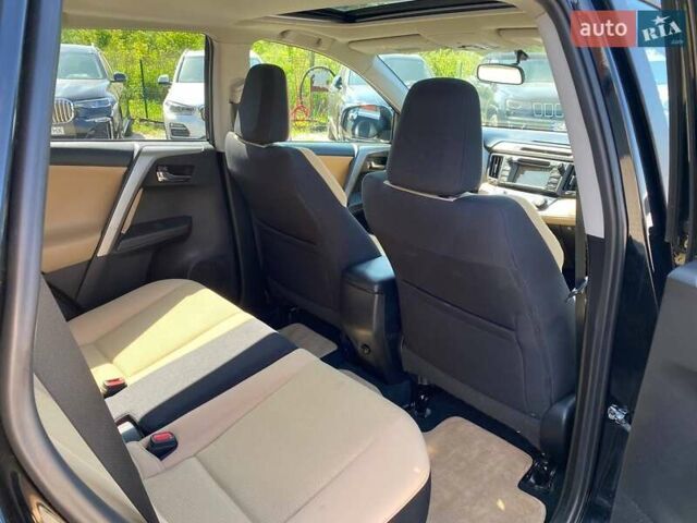 Черный Тойота РАВ 4, объемом двигателя 2.5 л и пробегом 115 тыс. км за 15900 $, фото 23 на Automoto.ua