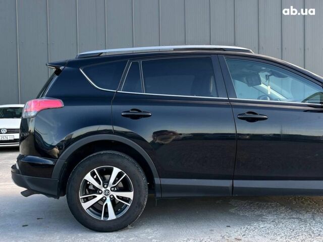 Тойота РАВ 4 2016 в Львове на Automoto.ua Черный Тойота РАВ 4, объемом двигателя 2.5 л и пробегом 117 тыс. км за 18990 $, фото 6 на Automoto.ua