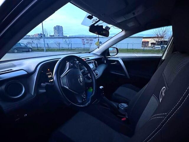 Черный Тойота РАВ 4, объемом двигателя 2 л и пробегом 95 тыс. км за 19000 $, фото 8 на Automoto.ua