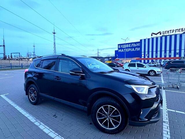 Черный Тойота РАВ 4, объемом двигателя 2 л и пробегом 95 тыс. км за 19000 $, фото 3 на Automoto.ua