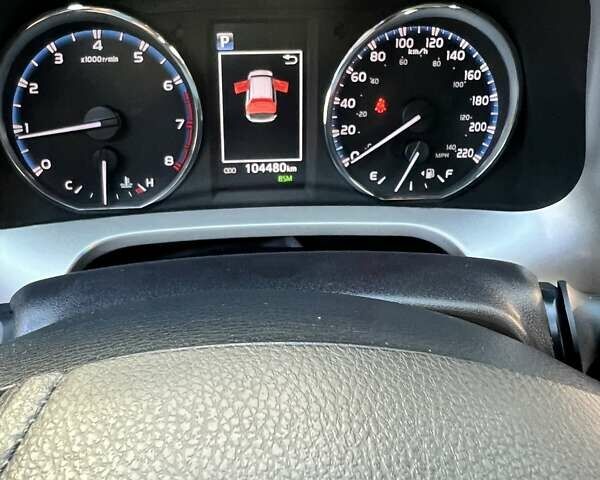 Черный Тойота РАВ 4, объемом двигателя 2.49 л и пробегом 172 тыс. км за 16750 $, фото 9 на Automoto.ua