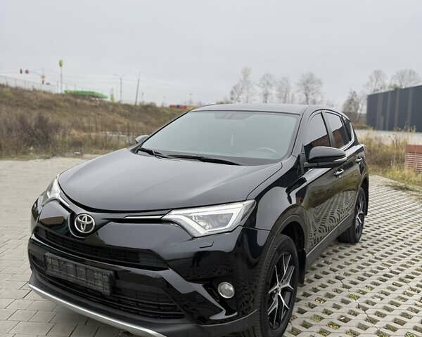 Черный Тойота РАВ 4, объемом двигателя 2.23 л и пробегом 198 тыс. км за 19600 $, фото 4 на Automoto.ua