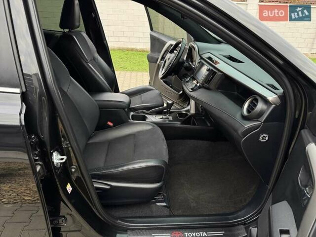 Черный Тойота РАВ 4, объемом двигателя 2.23 л и пробегом 150 тыс. км за 20900 $, фото 49 на Automoto.ua