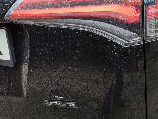 Тойота РАВ 4 2017 в Одессе на Automoto.ua Черный Тойота РАВ 4, объемом двигателя 2.5 л и пробегом 105 тыс. км за 26200 $, фото 7 на Automoto.ua