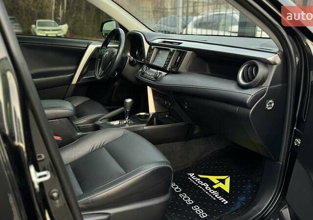 Черный Тойота РАВ 4, объемом двигателя 2.49 л и пробегом 43 тыс. км за 27999 $, фото 20 на Automoto.ua