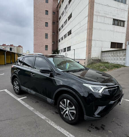 Чорний Тойота РАВ 4, об'ємом двигуна 2.49 л та пробігом 128 тис. км за 23200 $, фото 4 на Automoto.ua