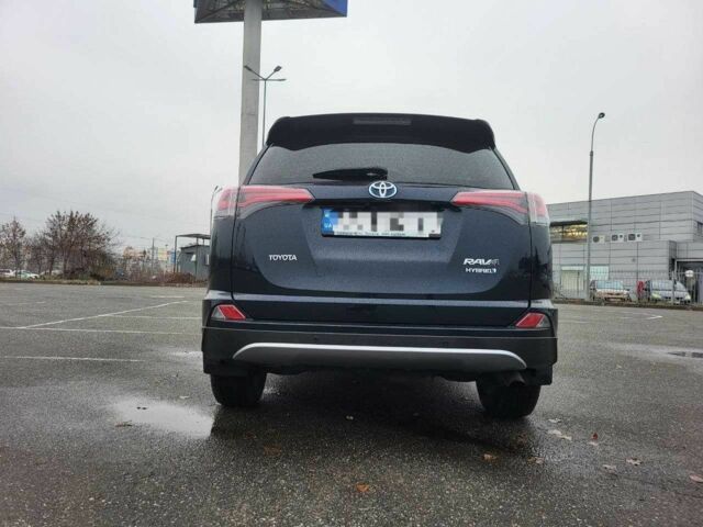 Тойота РАВ 4 2017 в Киеве на Automoto.ua Черный Тойота РАВ 4, объемом двигателя 2.5 л и пробегом 167 тыс. км за 21900 $, фото 14 на Automoto.ua