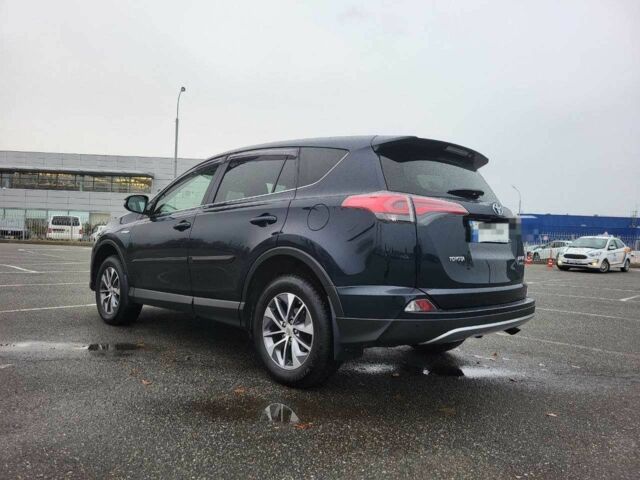 Тойота РАВ 4 2017 в Киеве на Automoto.ua Черный Тойота РАВ 4, объемом двигателя 2.5 л и пробегом 167 тыс. км за 21900 $, фото 11 на Automoto.ua