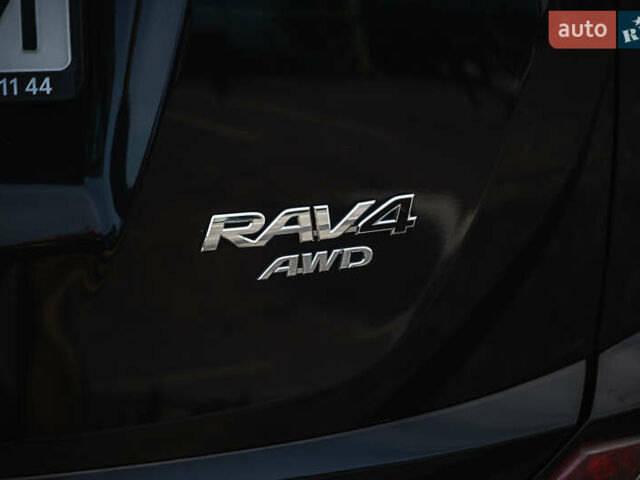 Черный Тойота РАВ 4, объемом двигателя 2.23 л и пробегом 97 тыс. км за 23775 $, фото 36 на Automoto.ua