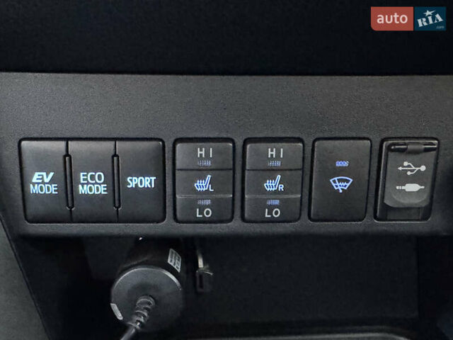 Черный Тойота РАВ 4, объемом двигателя 2.49 л и пробегом 72 тыс. км за 25000 $, фото 18 на Automoto.ua