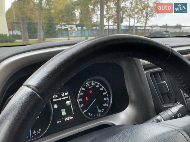 Черный Тойота РАВ 4, объемом двигателя 2.49 л и пробегом 73 тыс. км за 25000 $, фото 6 на Automoto.ua