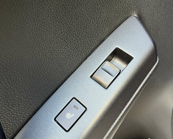 Черный Тойота РАВ 4, объемом двигателя 2.49 л и пробегом 66 тыс. км за 26830 $, фото 30 на Automoto.ua