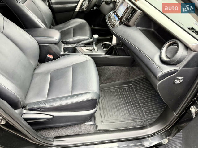 Тойота РАВ 4 2017 в Днепре (Днепропетровске) на Automoto.ua Черный Тойота РАВ 4, объемом двигателя 2.23 л и пробегом 240 тыс. км за 18700 $, фото 55 на Automoto.ua