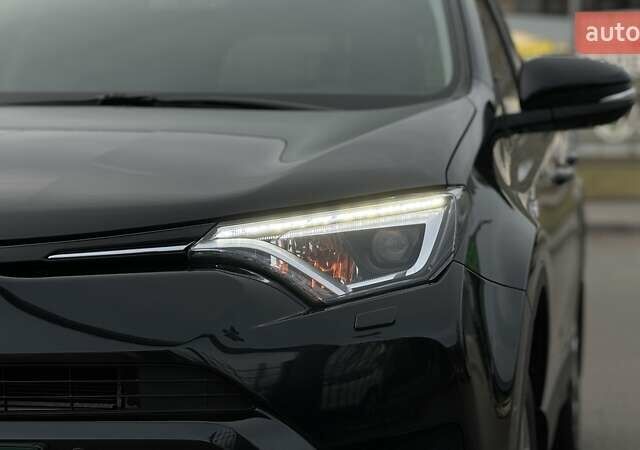 Черный Тойота РАВ 4, объемом двигателя 2.49 л и пробегом 43 тыс. км за 27999 $, фото 41 на Automoto.ua