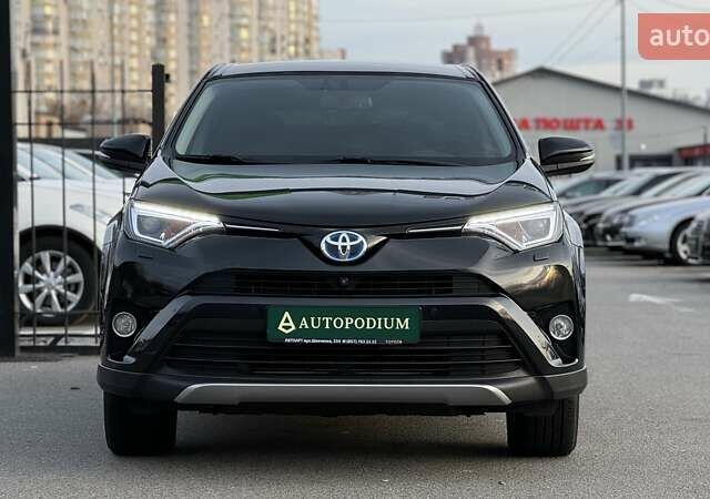 Черный Тойота РАВ 4, объемом двигателя 2.49 л и пробегом 43 тыс. км за 27999 $, фото 2 на Automoto.ua