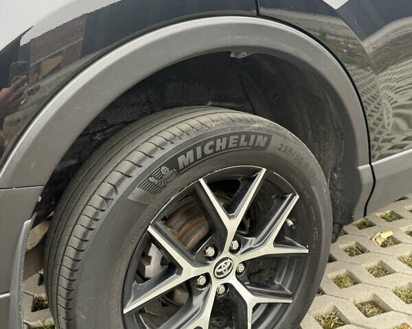 Черный Тойота РАВ 4, объемом двигателя 2.23 л и пробегом 208 тыс. км за 20800 $, фото 14 на Automoto.ua