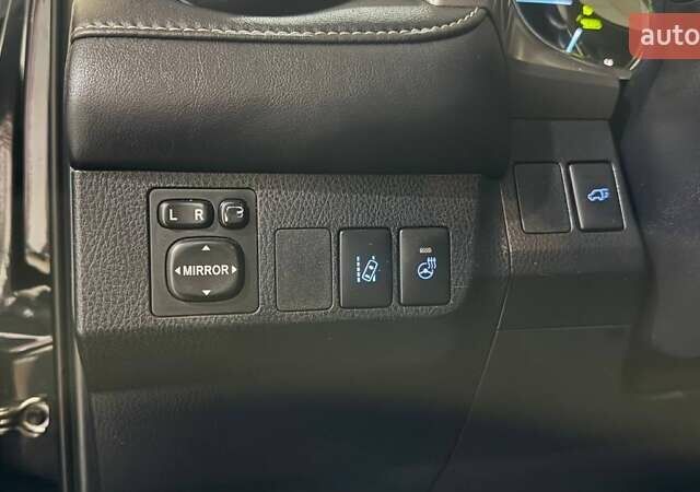 Чорний Тойота РАВ 4, об'ємом двигуна 2.49 л та пробігом 219 тис. км за 21939 $, фото 21 на Automoto.ua