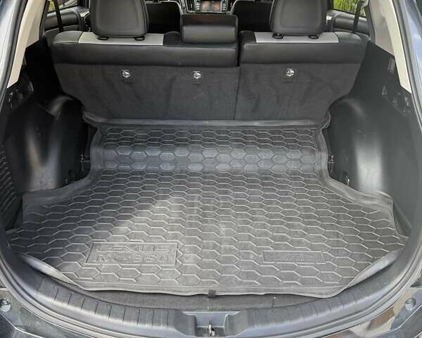 Чорний Тойота РАВ 4, об'ємом двигуна 2.49 л та пробігом 115 тис. км за 24000 $, фото 22 на Automoto.ua