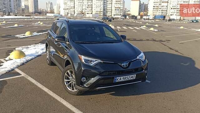 Черный Тойота РАВ 4, объемом двигателя 2.49 л и пробегом 23 тыс. км за 21650 $, фото 3 на Automoto.ua