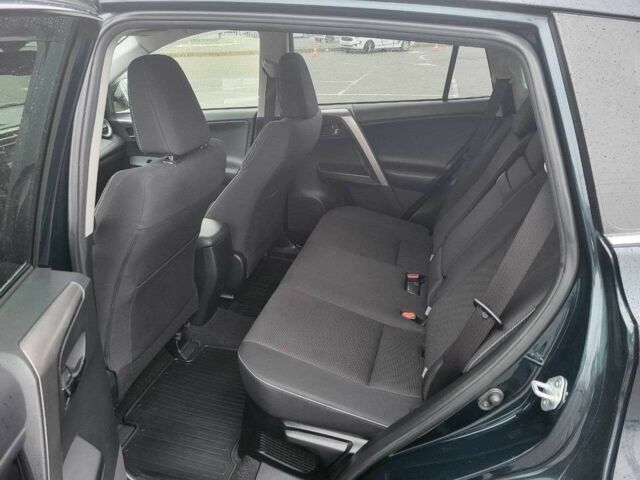 Тойота РАВ 4 2017 в Киеве на Automoto.ua Черный Тойота РАВ 4, объемом двигателя 2.5 л и пробегом 167 тыс. км за 21900 $, фото 18 на Automoto.ua