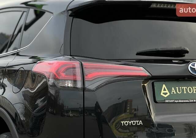 Черный Тойота РАВ 4, объемом двигателя 2.49 л и пробегом 43 тыс. км за 27999 $, фото 38 на Automoto.ua