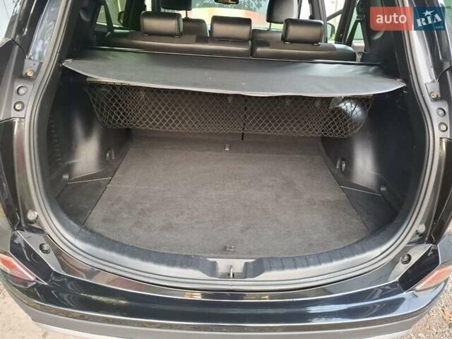 Чорний Тойота РАВ 4, об'ємом двигуна 2 л та пробігом 151 тис. км за 20700 $, фото 13 на Automoto.ua