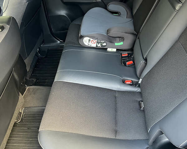 Черный Тойота РАВ 4, объемом двигателя 2.49 л и пробегом 66 тыс. км за 26830 $, фото 25 на Automoto.ua