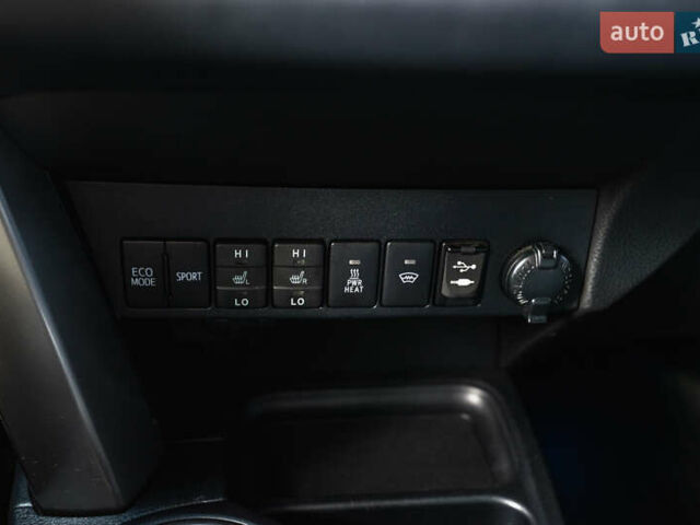 Черный Тойота РАВ 4, объемом двигателя 2.23 л и пробегом 97 тыс. км за 23775 $, фото 28 на Automoto.ua