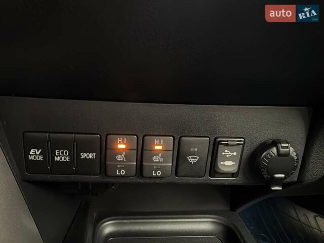 Черный Тойота РАВ 4, объемом двигателя 2.49 л и пробегом 90 тыс. км за 21800 $, фото 10 на Automoto.ua