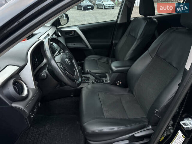 Чорний Тойота РАВ 4, об'ємом двигуна 2.49 л та пробігом 116 тис. км за 19200 $, фото 12 на Automoto.ua