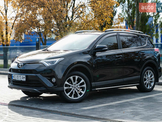 Тойота РАВ 4 2017 в Днепре (Днепропетровске) на Automoto.ua Черный Тойота РАВ 4, объемом двигателя 2.23 л и пробегом 94 тыс. км за 24300 $, фото 2 на Automoto.ua