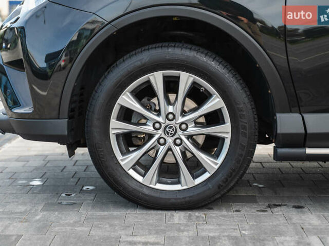 Тойота РАВ 4 2017 в Днепре (Днепропетровске) на Automoto.ua Черный Тойота РАВ 4, объемом двигателя 2.23 л и пробегом 94 тыс. км за 24300 $, фото 9 на Automoto.ua