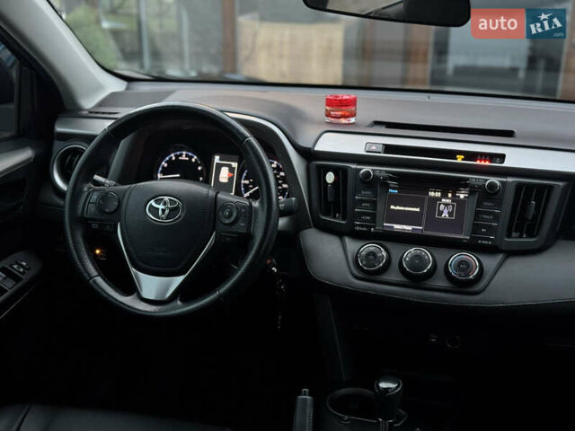 Чорний Тойота РАВ 4, об'ємом двигуна 2.49 л та пробігом 116 тис. км за 19200 $, фото 26 на Automoto.ua