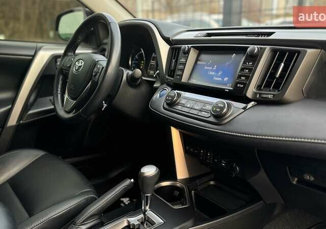 Черный Тойота РАВ 4, объемом двигателя 2.49 л и пробегом 43 тыс. км за 27999 $, фото 22 на Automoto.ua