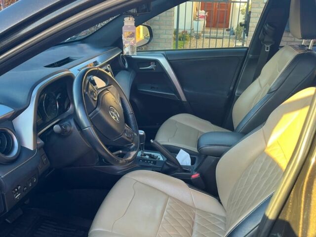 Чорний Тойота РАВ 4, об'ємом двигуна 2.5 л та пробігом 92 тис. км за 11200 $, фото 8 на Automoto.ua