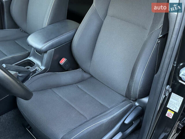 Черный Тойота РАВ 4, объемом двигателя 2.49 л и пробегом 72 тыс. км за 25000 $, фото 14 на Automoto.ua