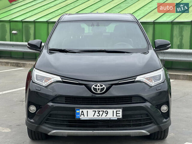 Тойота РАВ 4 2017 в Киеве на Automoto.ua Черный Тойота РАВ 4, объемом двигателя 2.23 л и пробегом 207 тыс. км за 18000 $, фото 4 на Automoto.ua