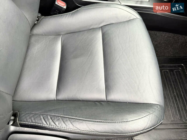 Тойота РАВ 4 2017 в Днепре (Днепропетровске) на Automoto.ua Черный Тойота РАВ 4, объемом двигателя 2.23 л и пробегом 240 тыс. км за 18700 $, фото 57 на Automoto.ua