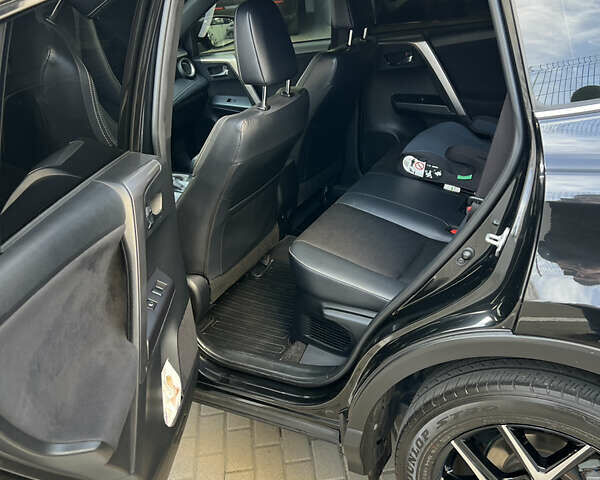 Черный Тойота РАВ 4, объемом двигателя 2.49 л и пробегом 66 тыс. км за 26830 $, фото 24 на Automoto.ua