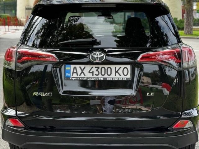 Чорний Тойота РАВ 4, об'ємом двигуна 2.5 л та пробігом 92 тис. км за 18000 $, фото 3 на Automoto.ua