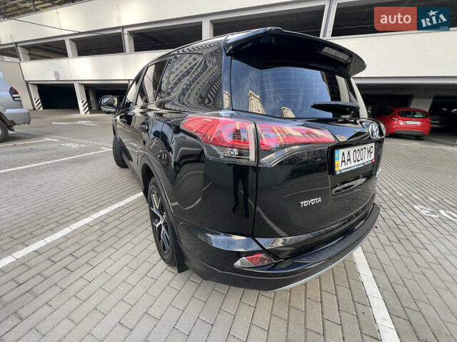 Черный Тойота РАВ 4, объемом двигателя 2.49 л и пробегом 66 тыс. км за 26830 $, фото 5 на Automoto.ua